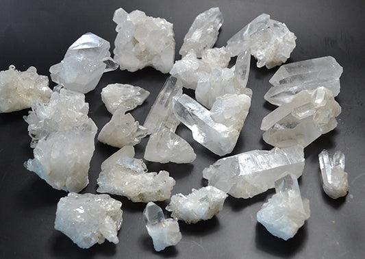 ~3# Flat Of Quartz Cluster