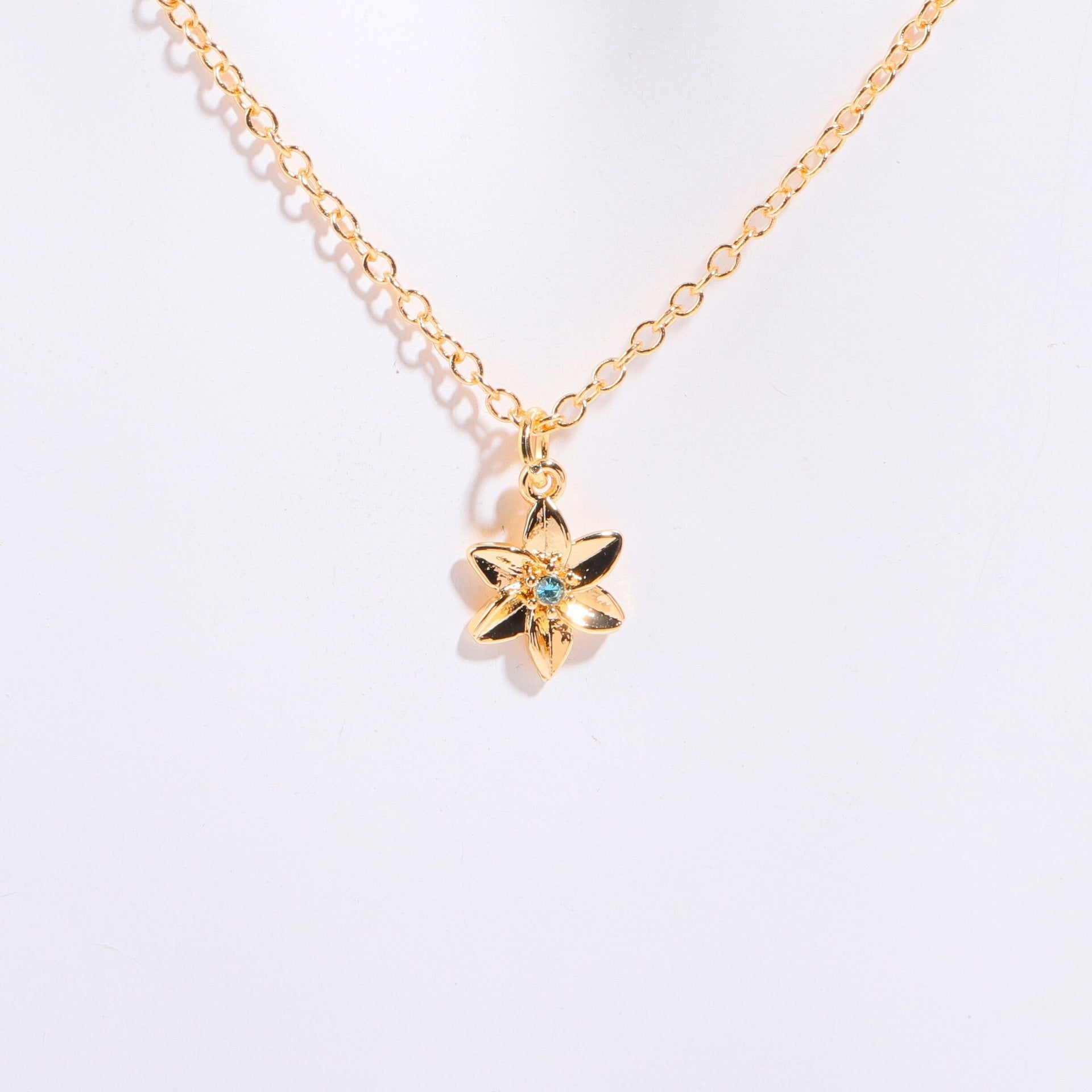 https://shineoss.oss-cn-hongkong.aliyuncs.com/wang/2025/09/01/fb1ba79d-eb4c-4573-84ac-a02fdbeca148.jpg